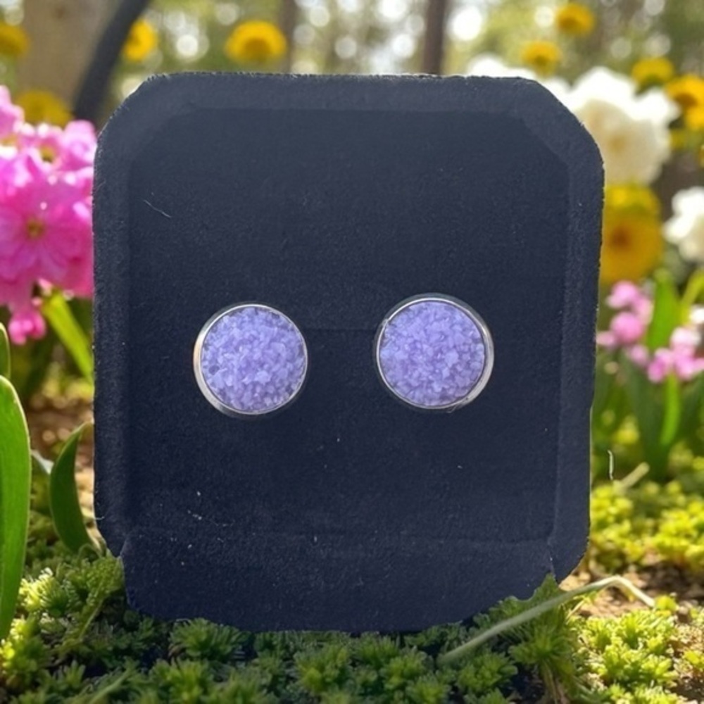 5/$25 Chic Lavender Button Stud Earrings